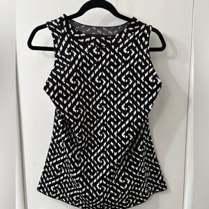 Twilight Zone Black and White Twirly Dress Tank Blouse, Woman’s size XL